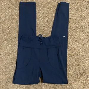Lululemon straight leg pant
